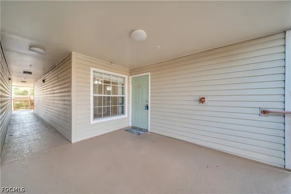 $1,450 | 1767 Four Mile Cove Parkway, Unit 826, Cape Coral, FL 33990