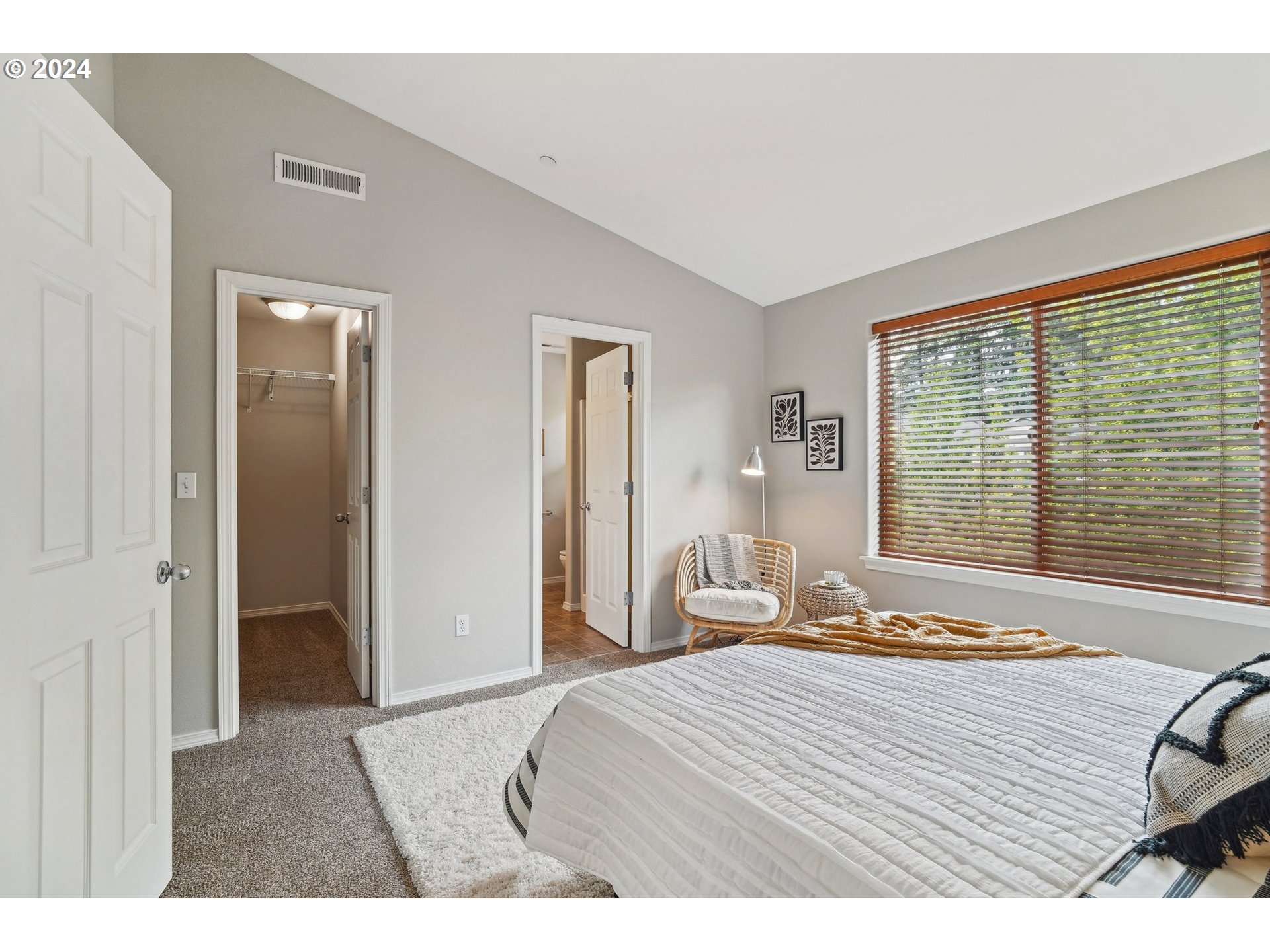 15528 Southwest Stone Ridge Circle Beaverton, OR 97007 - Photo 22 of 38 Gallery Image 22