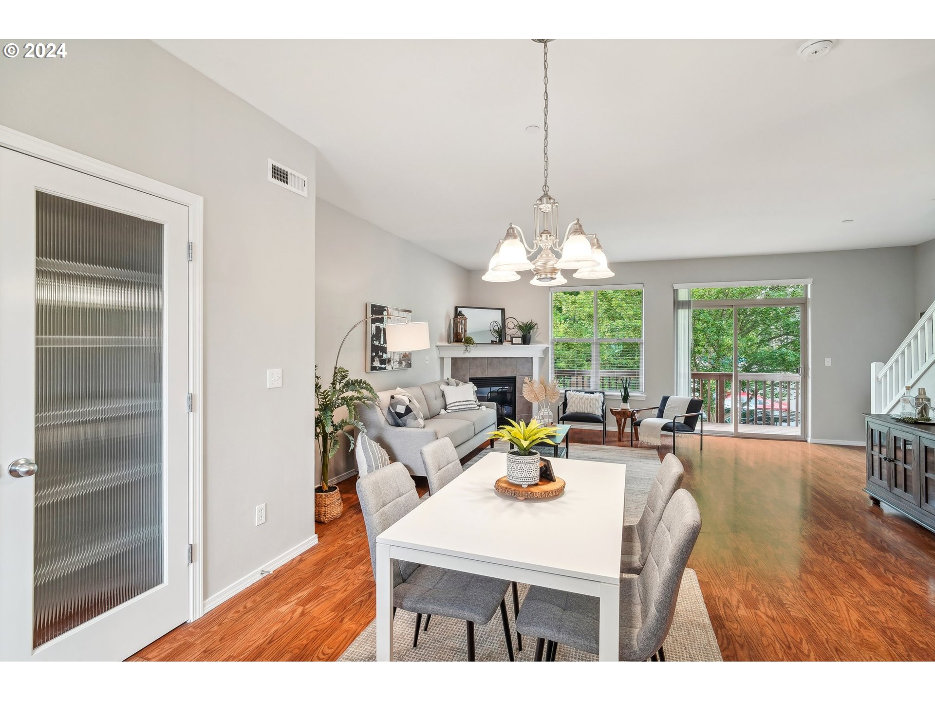 15528 Southwest Stone Ridge Circle Beaverton, OR 97007 - Photo 10 of 38 Gallery Image 10