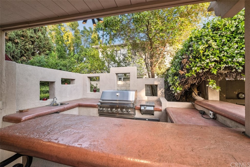 3872 Chapman Place Riverside, CA 92506 - Photo 55 of 59