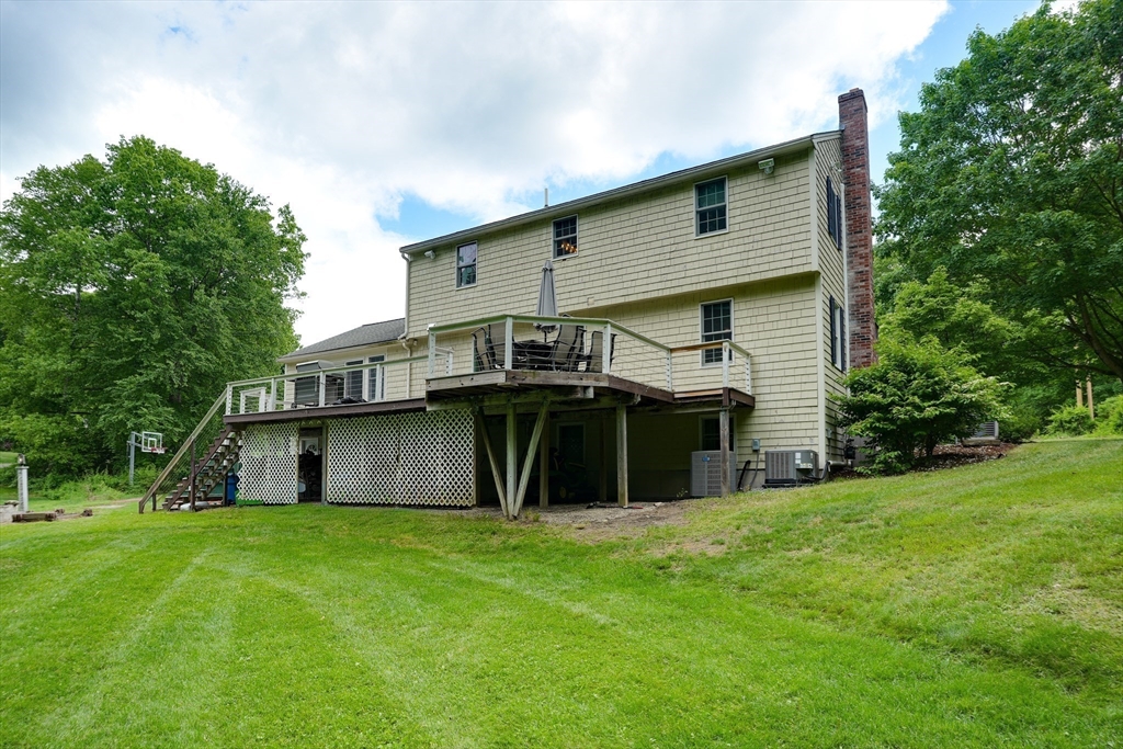 10 Virginia Road Tyngsborough, MA 01879 - Photo 31 of 38