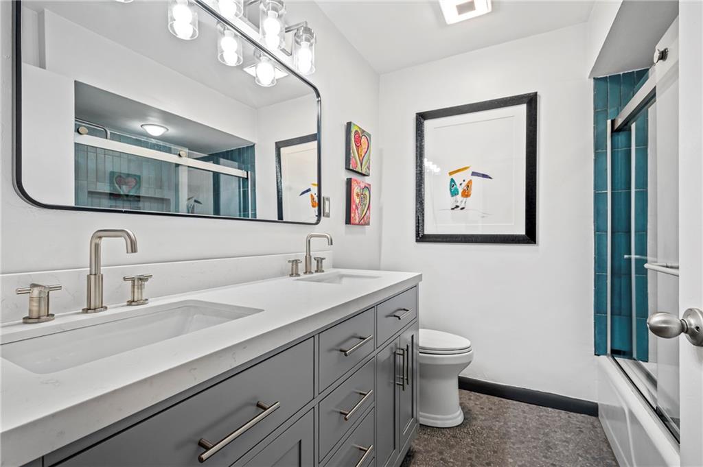 2453 Mt Royal Road Pittsburgh, PA 15217 - Photo 20 of 26 Gallery Image 20