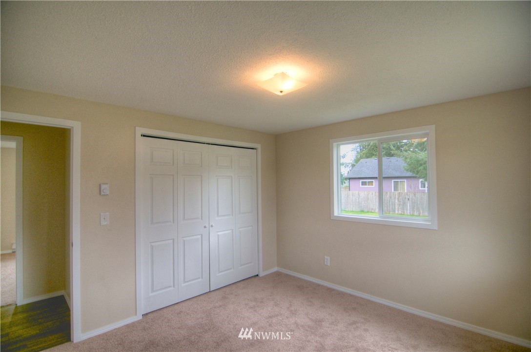 8544 178th Avenue Southwest Rochester, WA 98579 - Photo 17 of 25