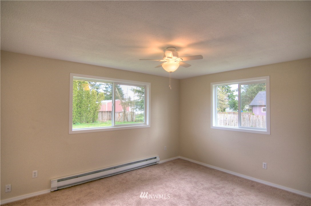 8544 178th Avenue Southwest Rochester, WA 98579 - Photo 18 of 25