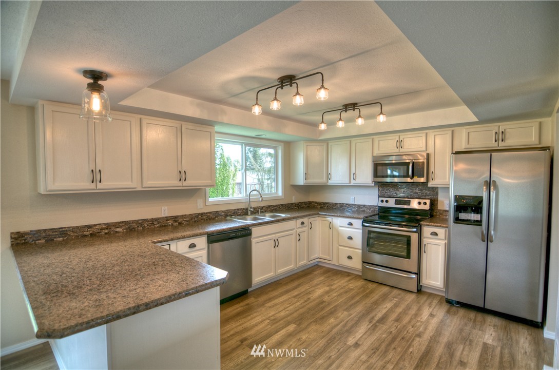 8544 178th Avenue Southwest Rochester, WA 98579 - Photo 8 of 25