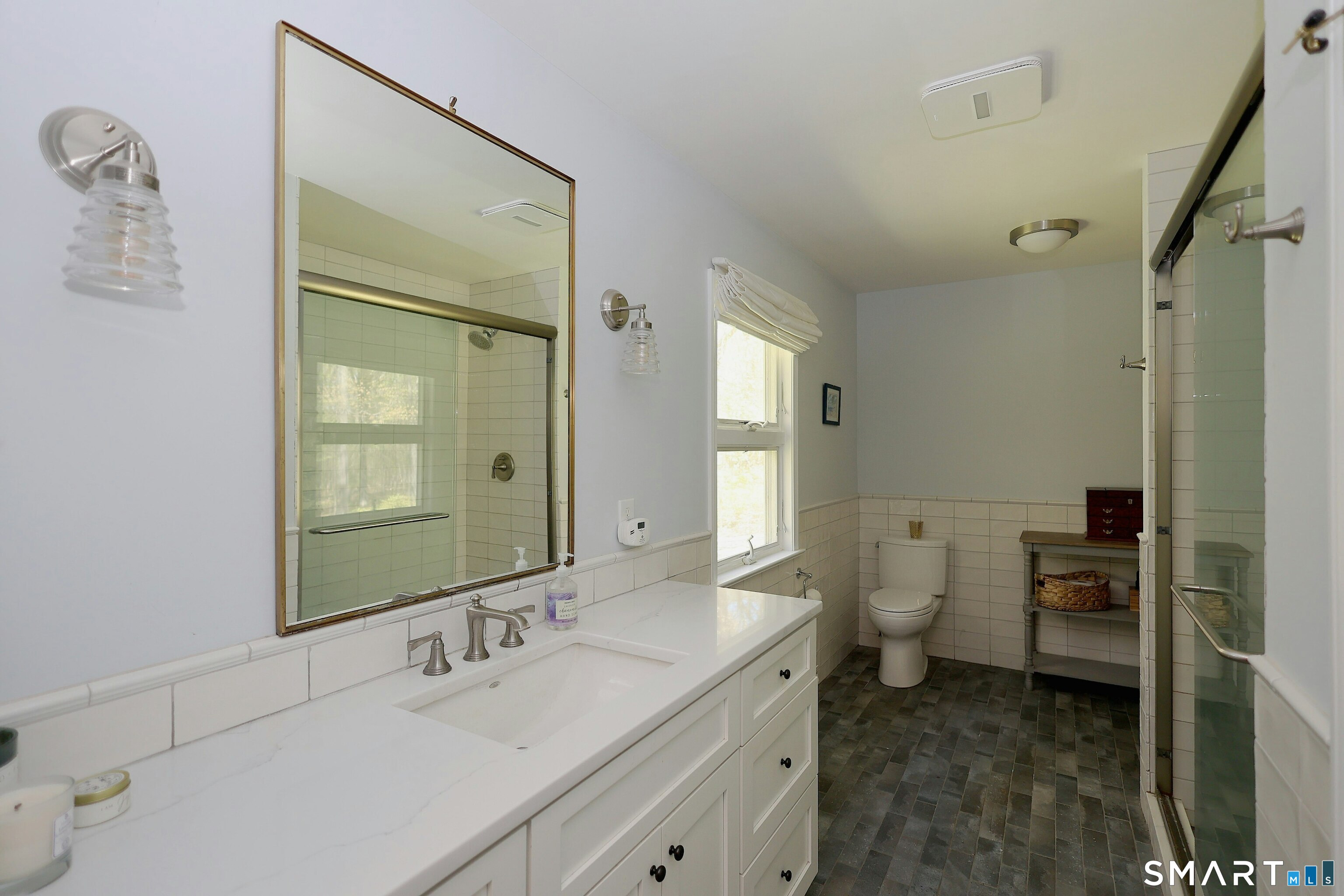 39 Seventy Acre Road Redding, CT 06896 - Photo 25 of 40
