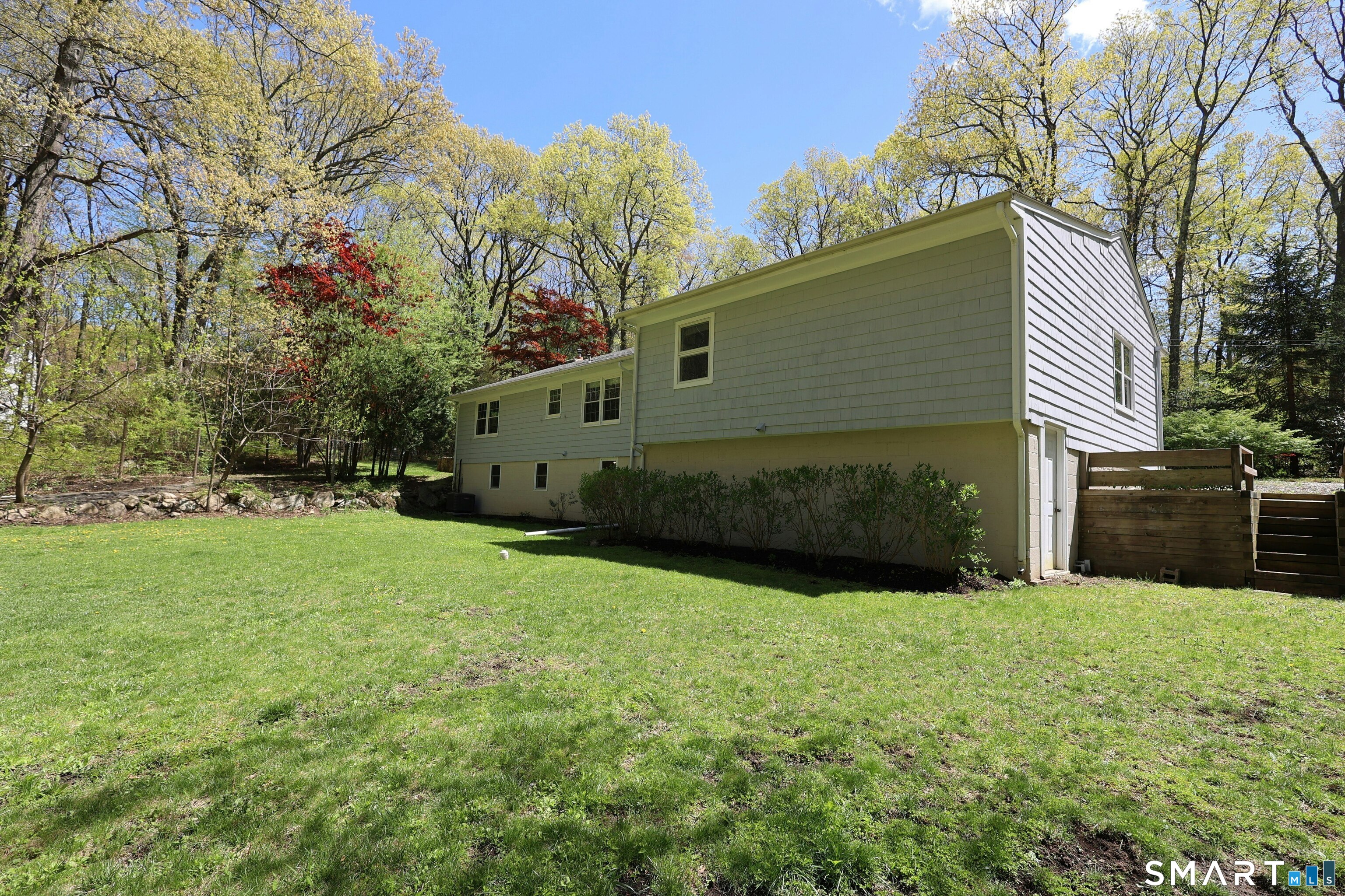 39 Seventy Acre Road Redding, CT 06896 - Photo 36 of 40