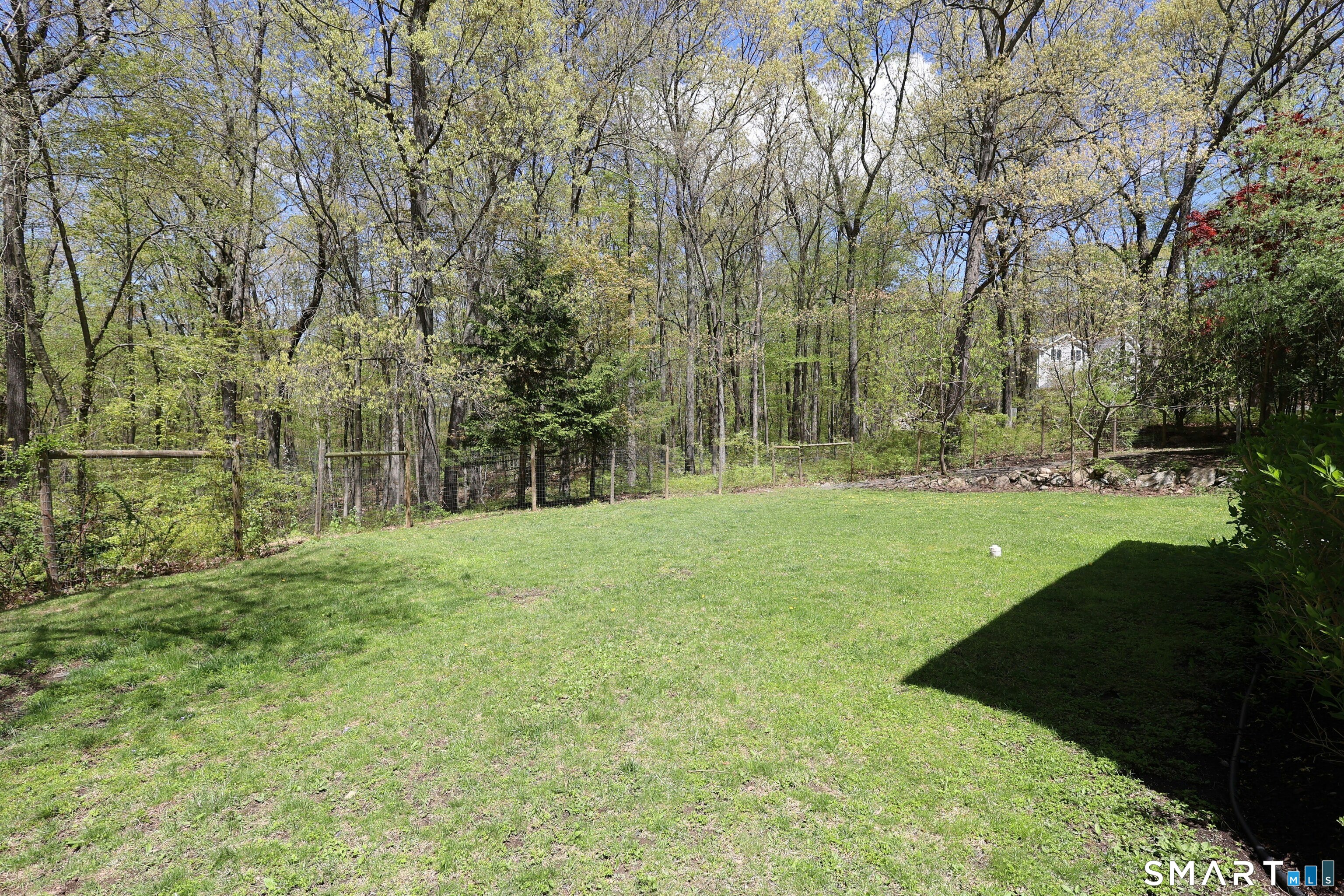 39 Seventy Acre Road Redding, CT 06896 - Photo 7 of 40