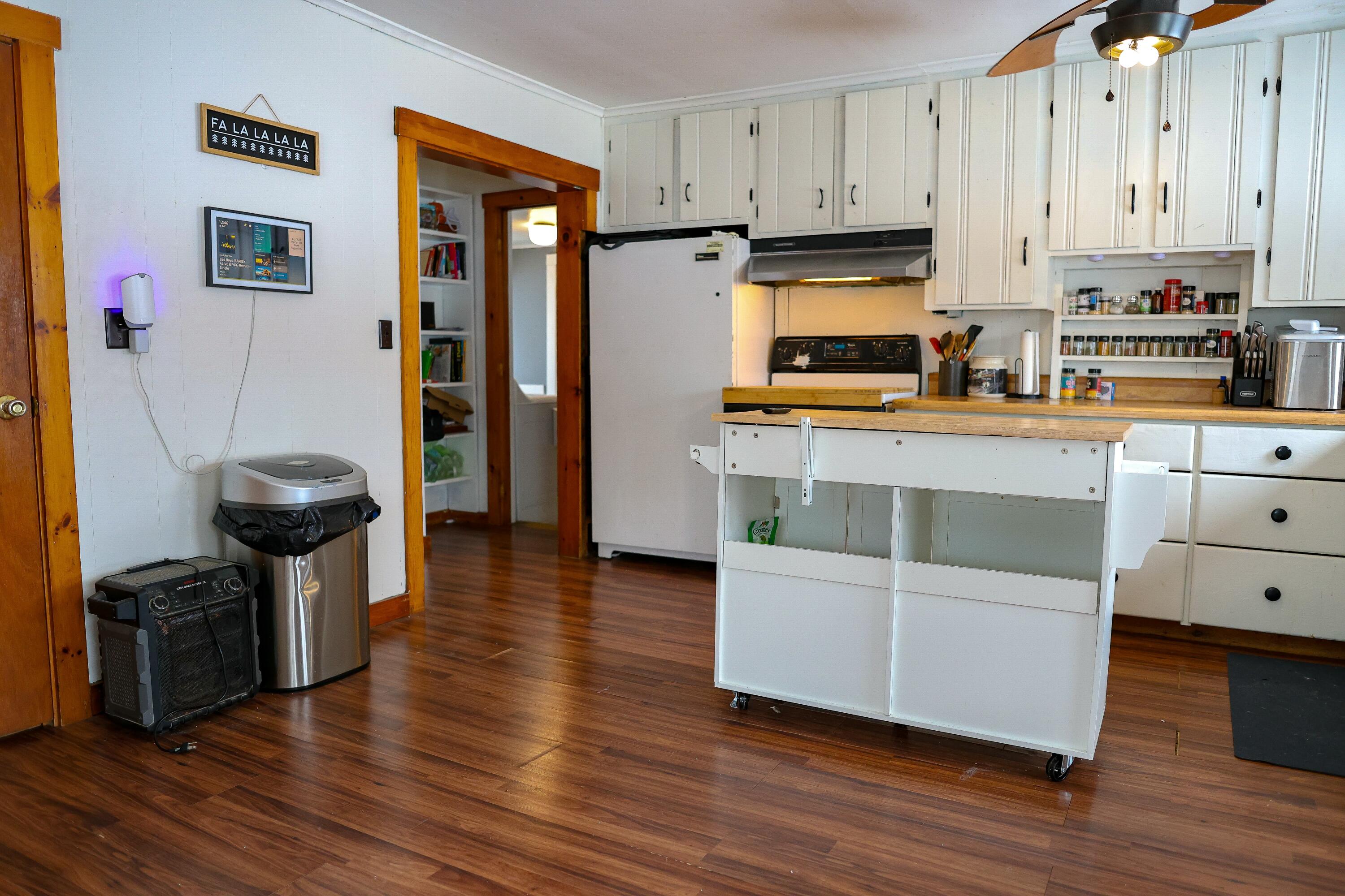 408 Farmington Falls Road Farmington, ME 04938 - Photo 8 of 42 Kitchen