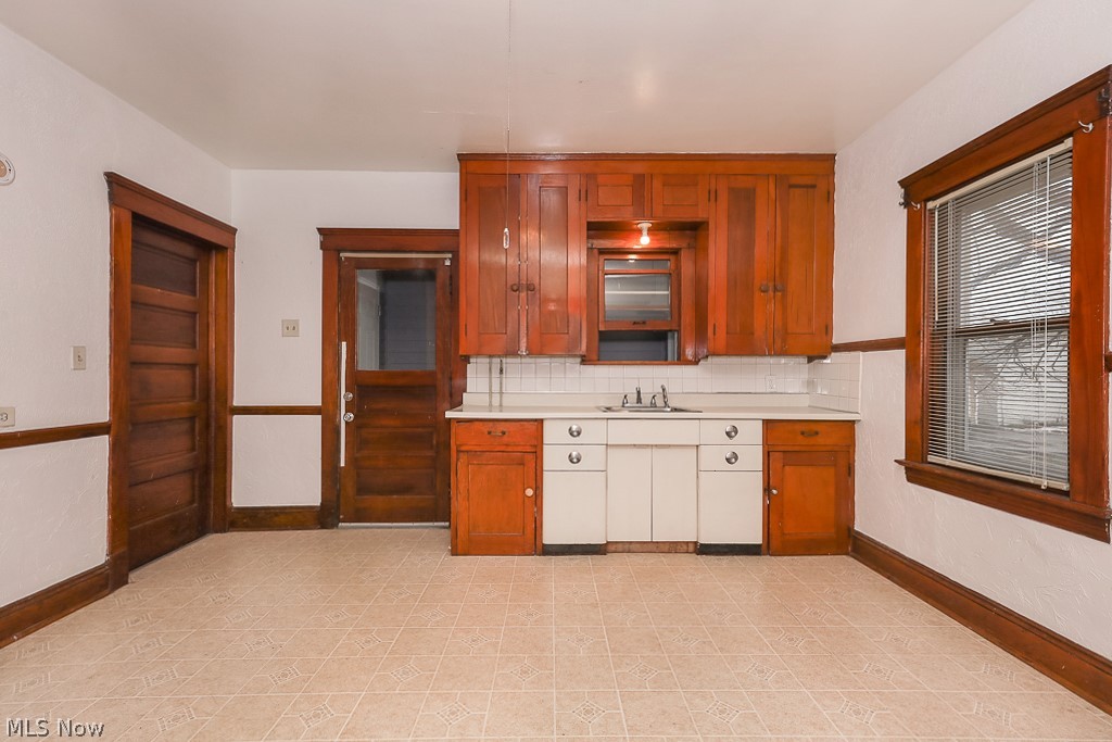 4700 Turney Road Cleveland, OH 44125 - Photo 13 of 29 Gallery Image 13