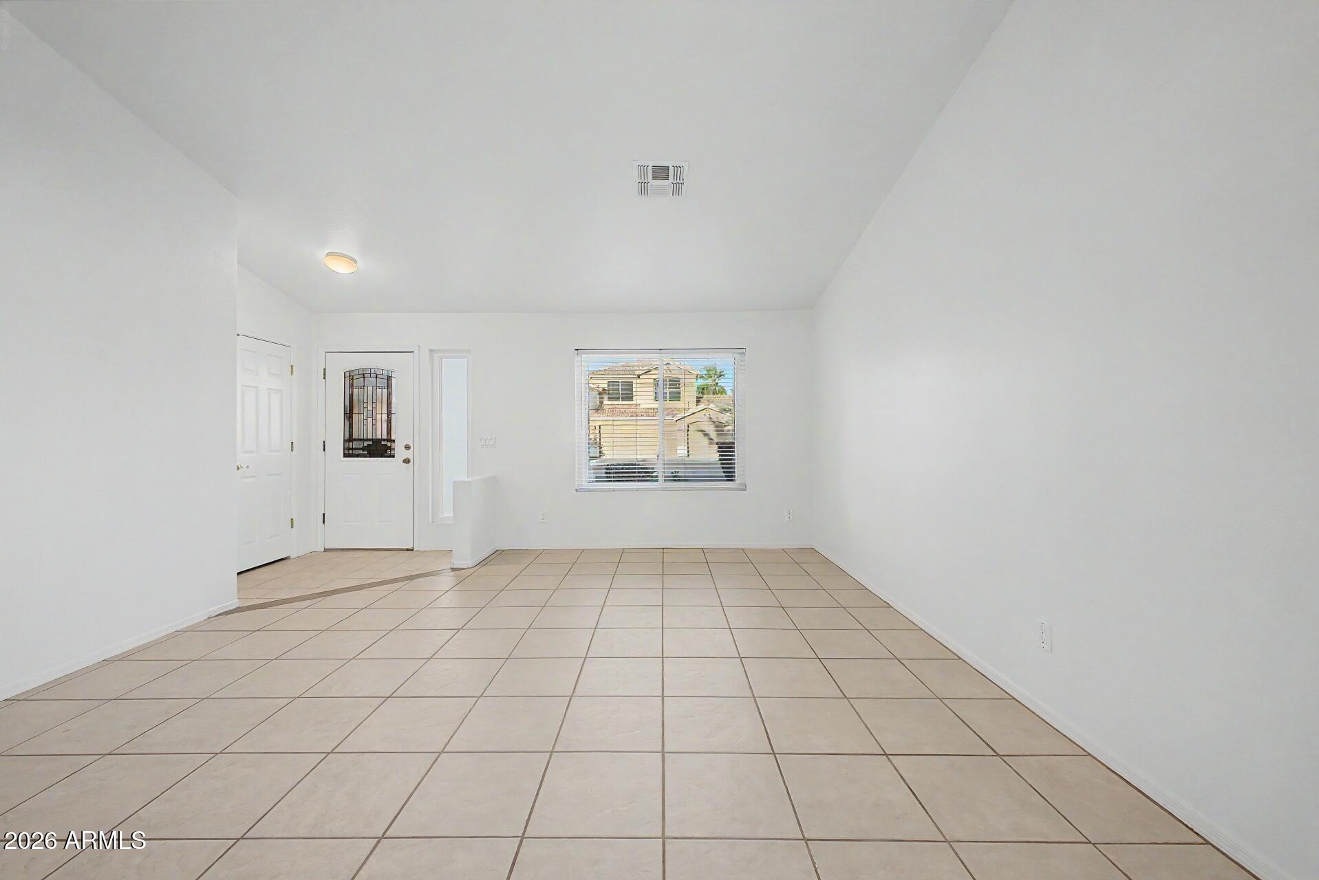 15030 South 47th Way Phoenix, AZ 85044 - Photo 8 of 36 10 - 47th