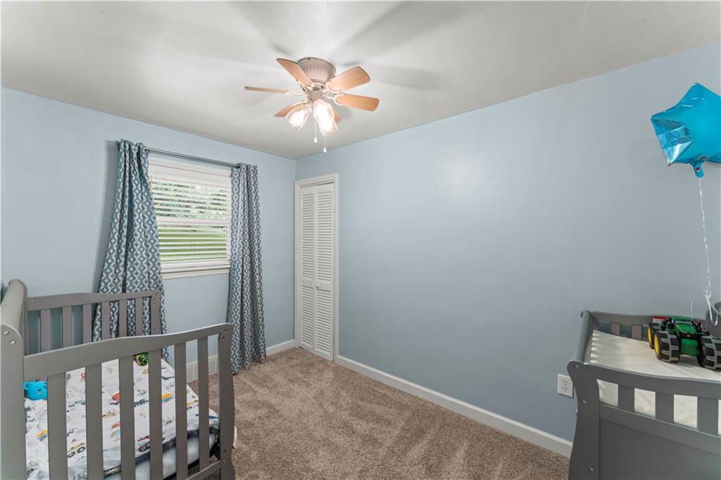 1460 Nine Eighty Road Canonsburg, PA 15317 - Photo 21 of 33 3rd bedroom