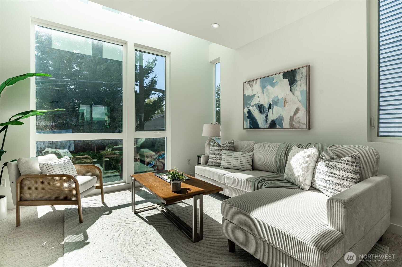 833 South Cloverdale Street, Unit A Seattle, WA 98108 - Photo 12 of 40