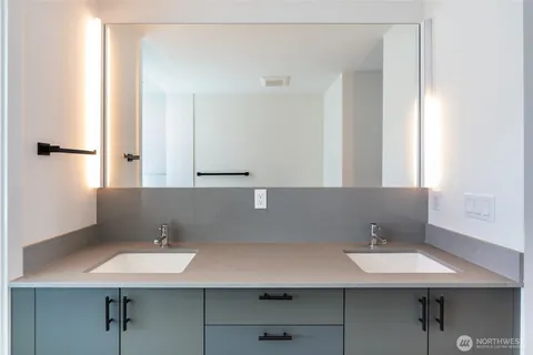 $585,000 | 833 South Cloverdale Street, Unit A, Seattle, WA 98108