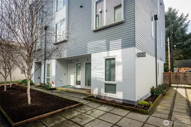 $585,000 | 833 South Cloverdale Street, Unit A, Seattle, WA 98108
