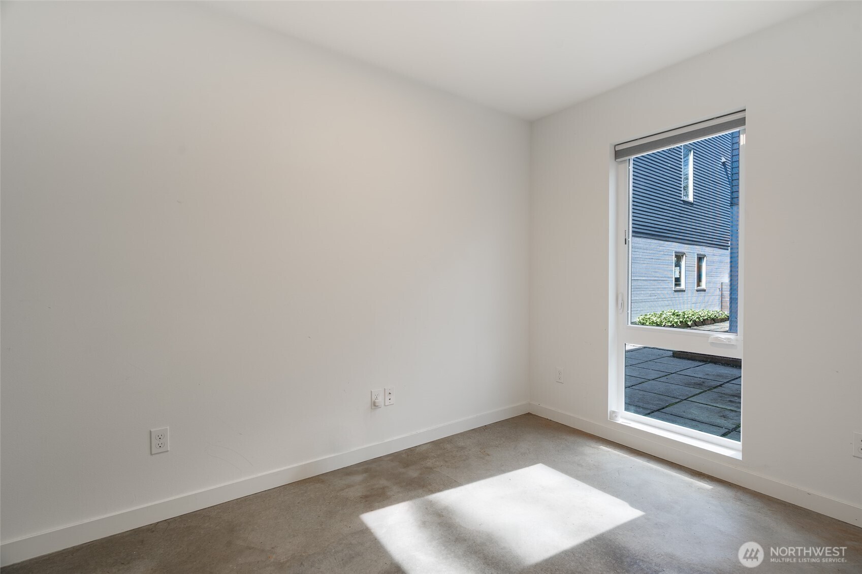 833 South Cloverdale Street, Unit A Seattle, WA 98108 - Photo 8 of 40