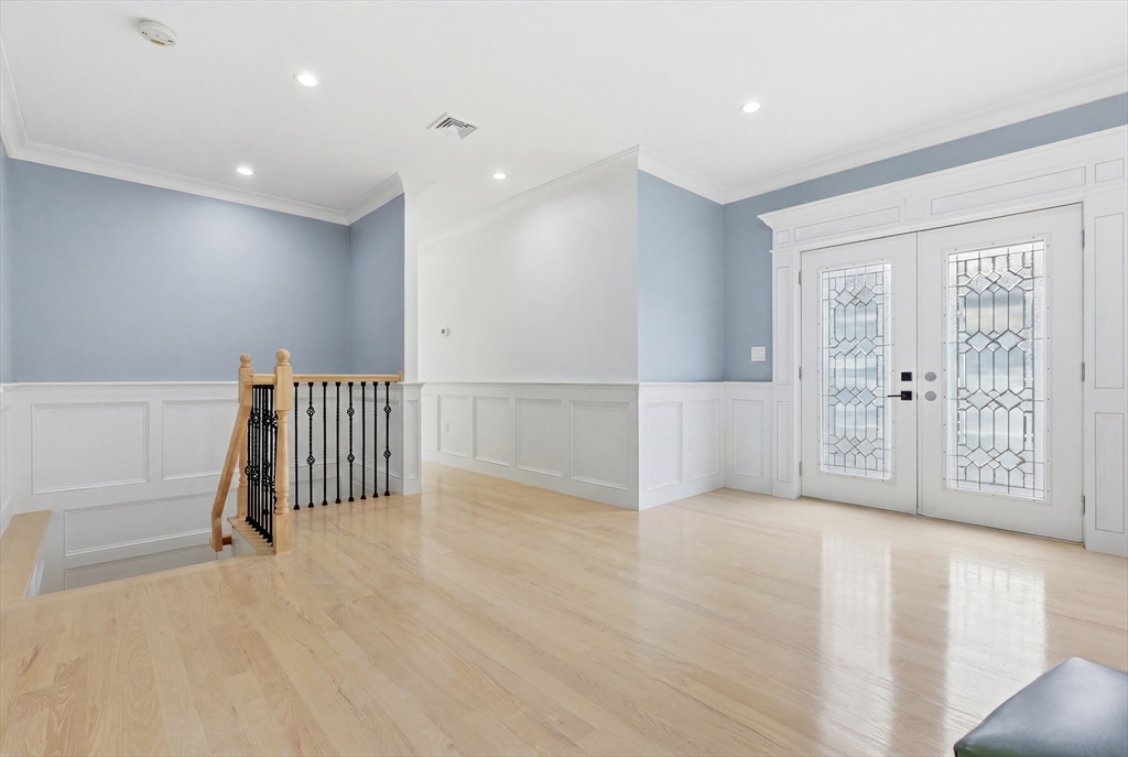 52 Ridgewood Road Milton, MA 02186 - Photo 18 of 39