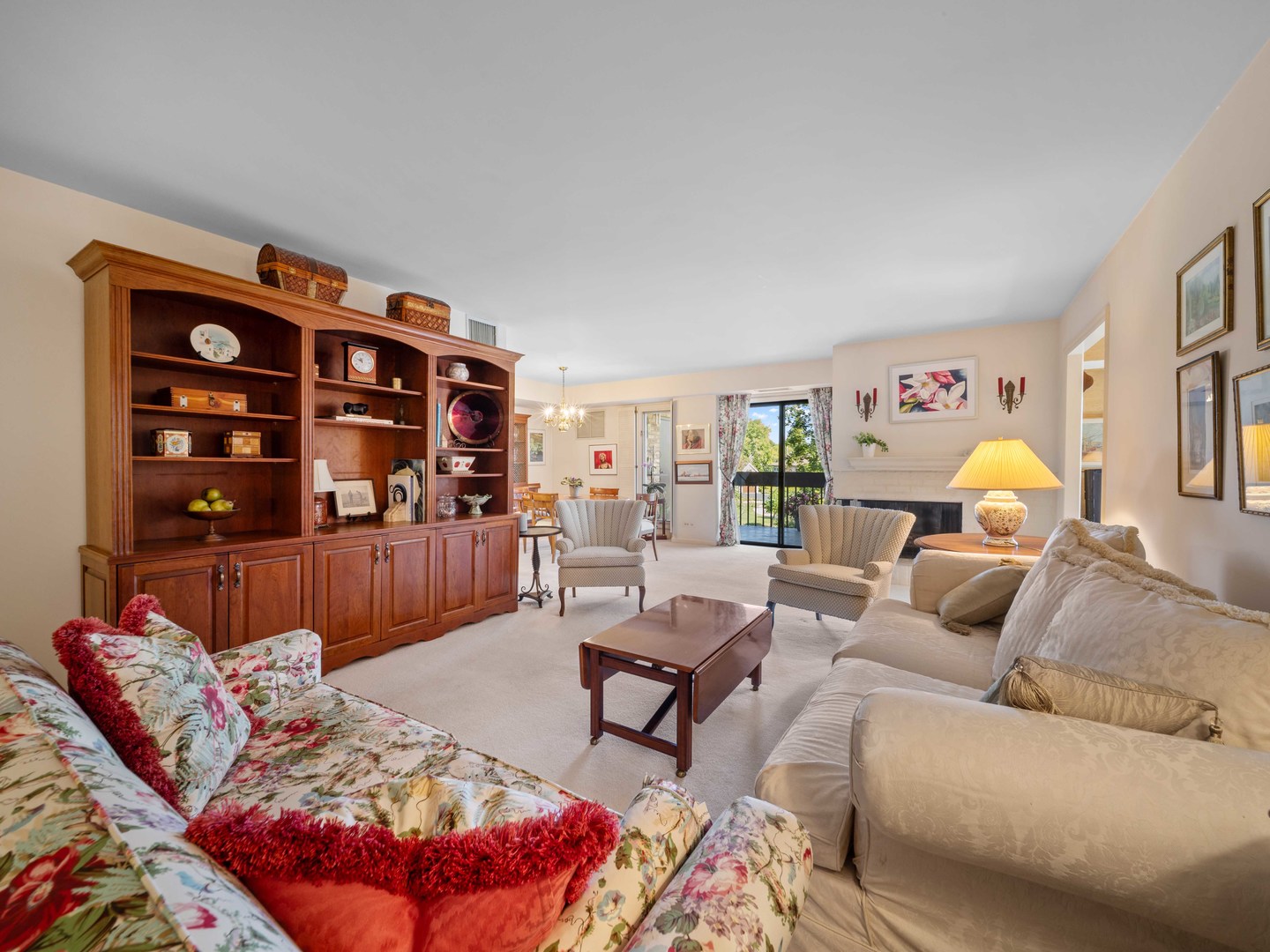 1671 Mission Hills Road, Unit 210 Northbrook, IL 60062 - Photo 4 of 33