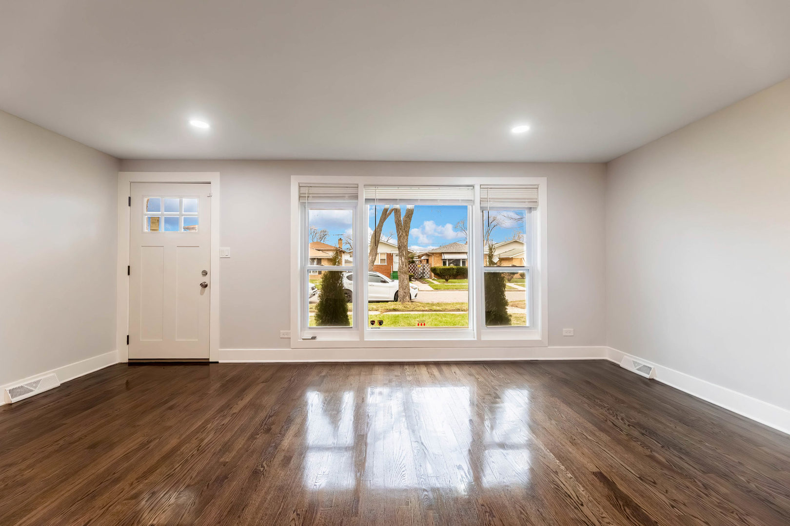 11619 South Aberdeen Street Chicago, IL 60643 - Photo 4 of 21