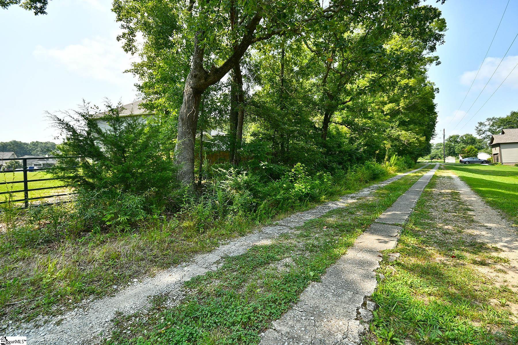 120 Brierfield Way Fountain Inn, SC 29644 - Photo 8 of 36 Gallery Image 8