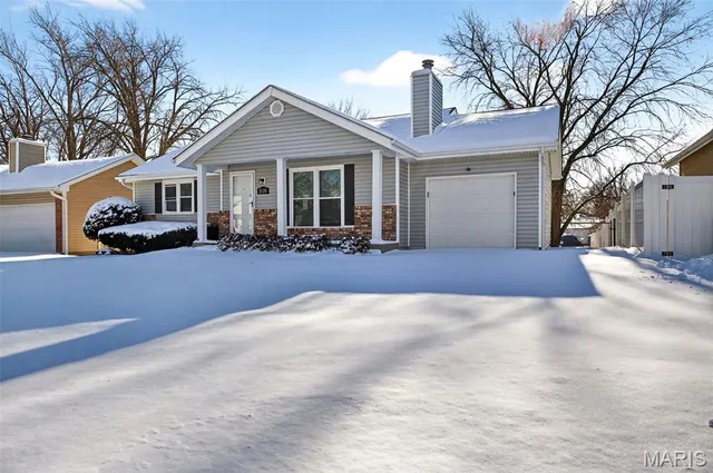 $175,000 | 2128 Monks Hollow Drive, Florissant, MO 63031