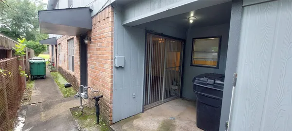 $1,125 | 8710 Ilona Lane, Unit 3, Houston, TX 77025