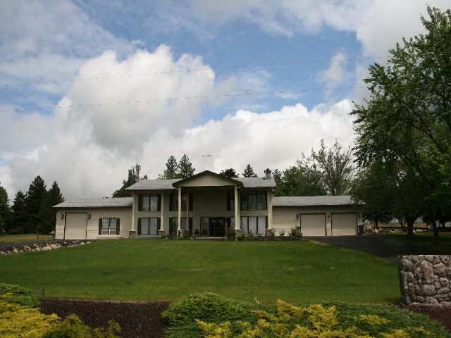 6520 North Walnut Road Spokane, WA 99217 - Photo 1 of 9