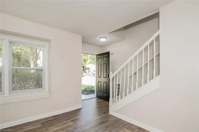 $1,880 | 7 Arta Lane, Greensboro, NC 27406