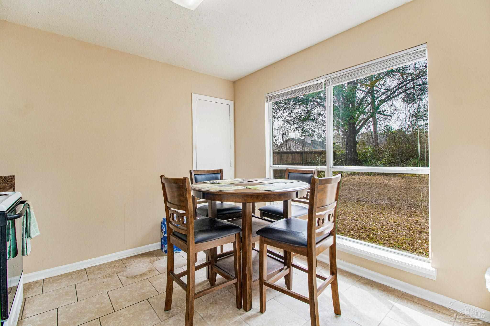 50 Abbey Road Crestview, FL 32539 - Photo 6 of 37 Gallery Image 6