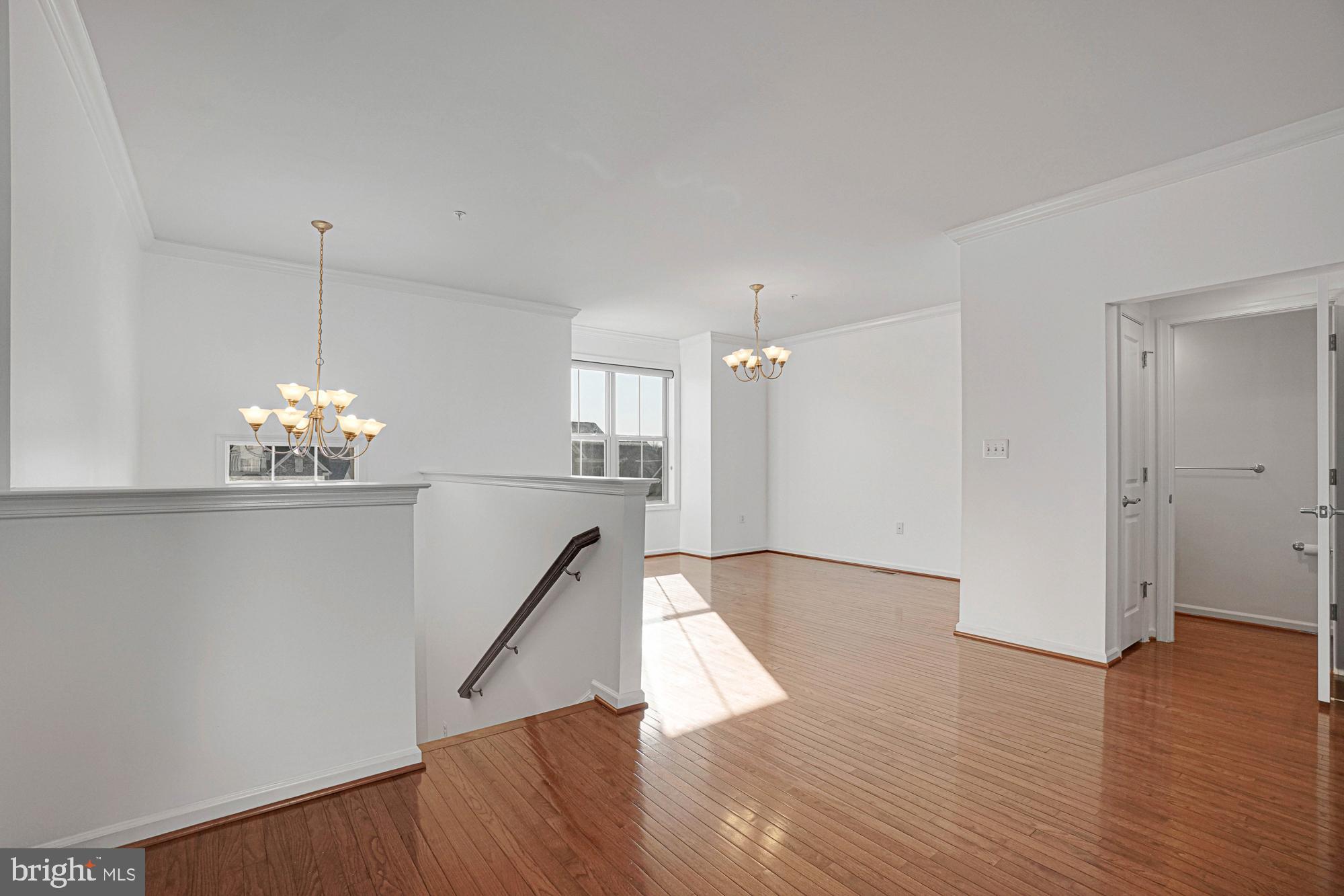 13312 Windy Meadow Lane Silver Spring, MD 20906 - Photo 4 of 42