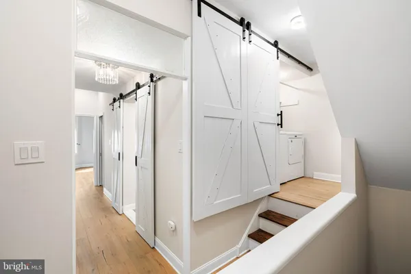 $950,000 | 2 Willings Alley, Philadelphia, PA 19106