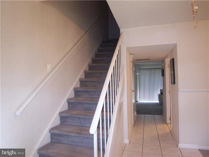 254 Echelon Road Voorhees, NJ 08043 - Photo 2 of 10 Foyer