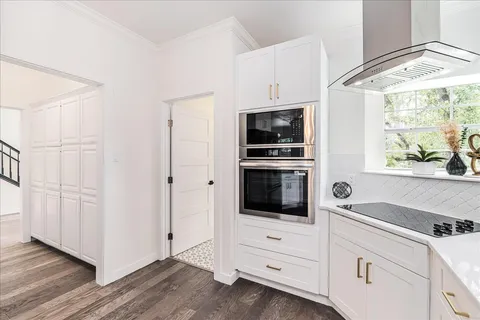 $849,000 | 201 Timpanagos Drive, Lakeway, TX 78734