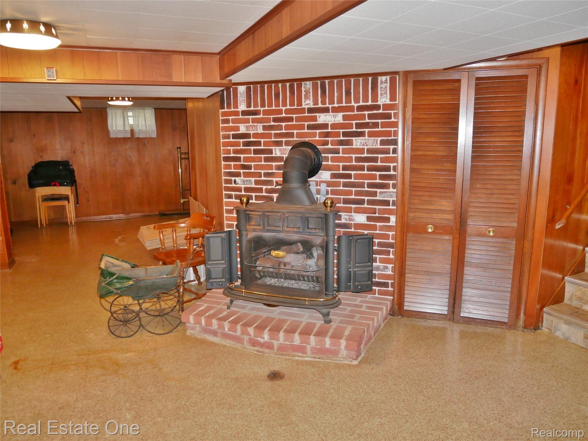 2233 Dunstable Road Birmingham, MI 48009 - Photo 15 of 18 basement (2).JPG