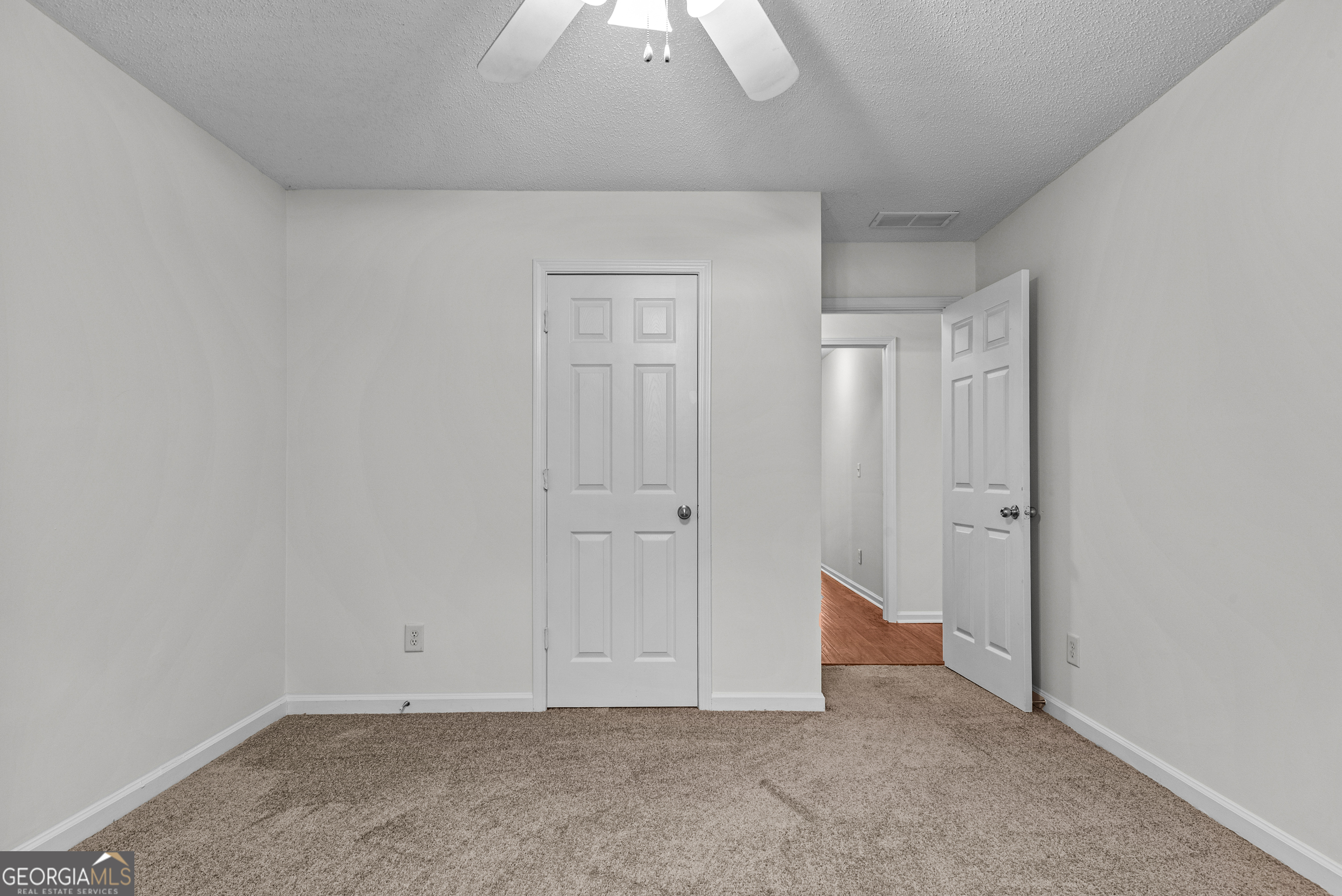 427 Bridges Way Winterville, GA 30683 - Photo 22 of 43 a view of an empty room
