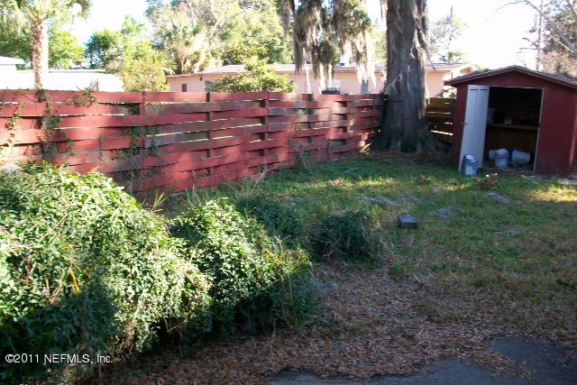2841 Justina Road Jacksonville, FL 32277 - Photo 2 of 7 BackYard