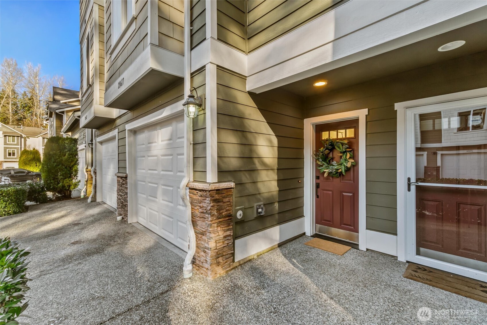 21617 11th Court Southeast Bothell, WA 98021 - Photo 4 of 39 Gallery Image 4