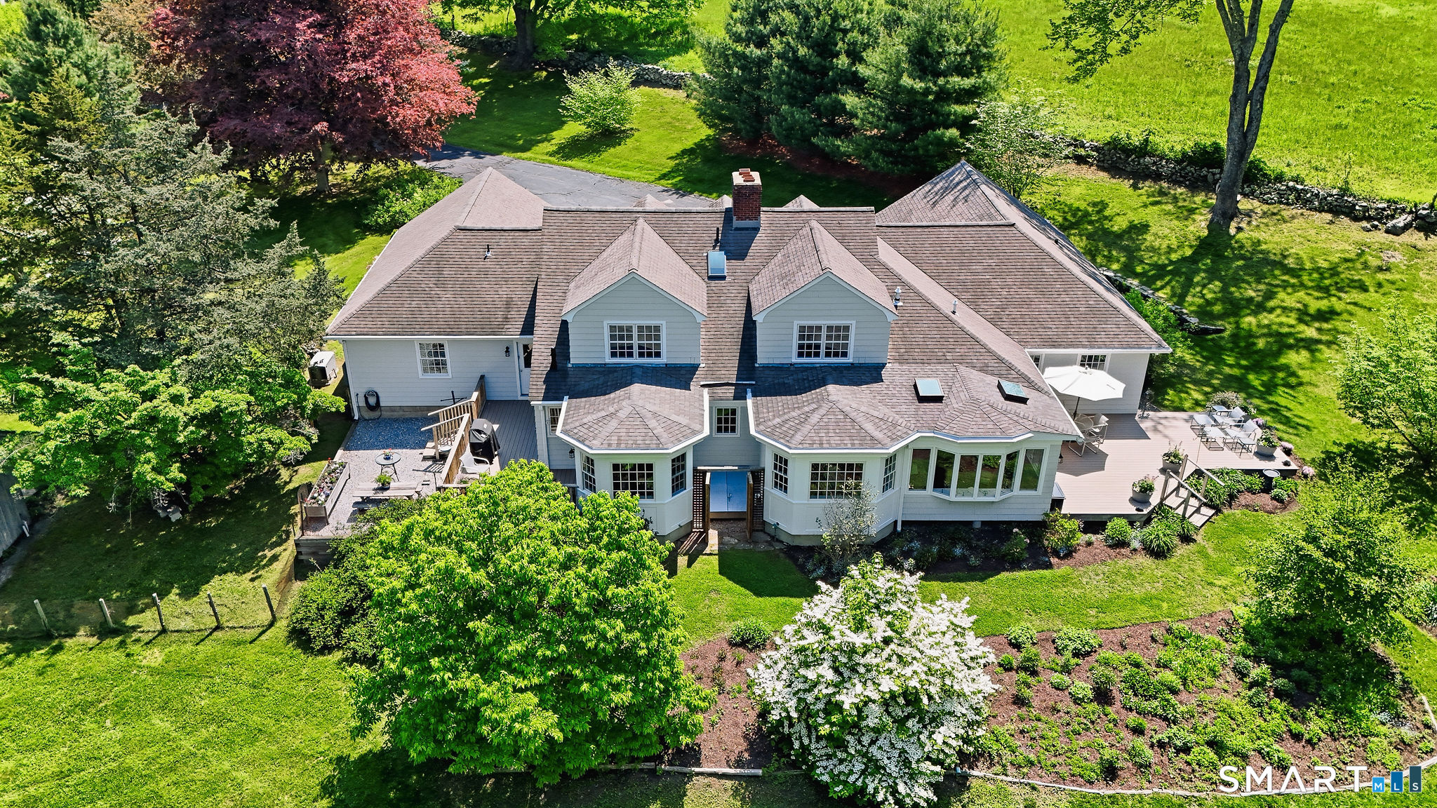 118 Bill Hill Road Lyme, CT 06371 - Photo 1 of 38 Welcome to 118 Bill Hill