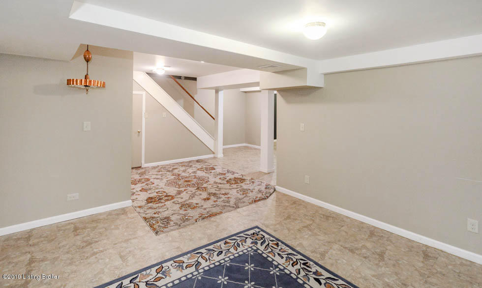 5805 Orion Road Louisville, KY 40222 - Photo 56 of 70 97BEFD67-588B-414F-A95D-E22708162EF9