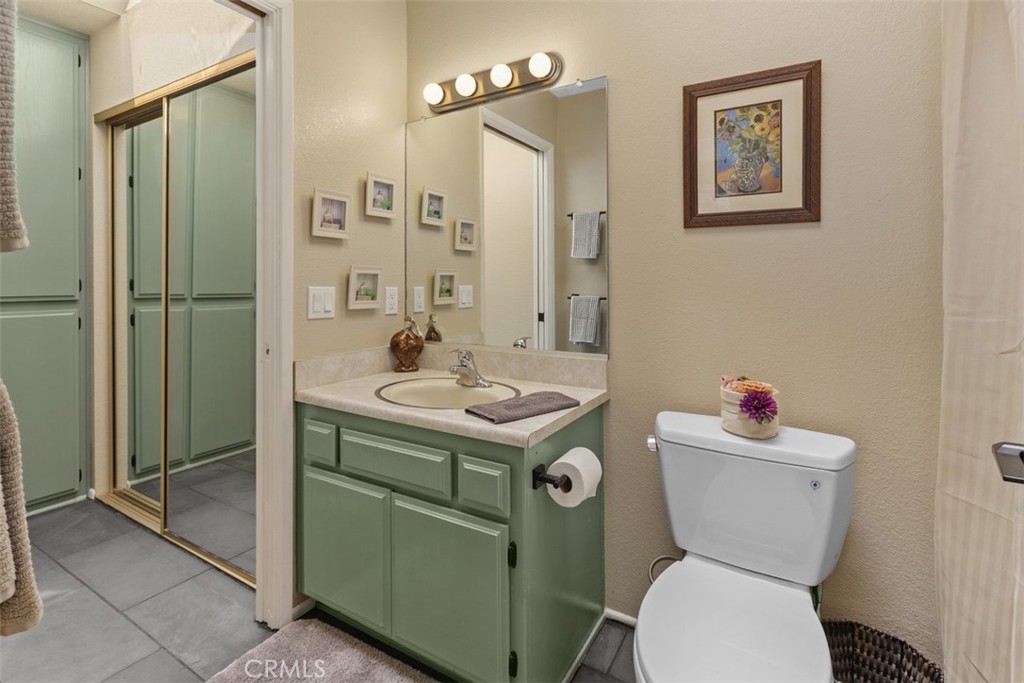 985 North Main Avenue Fallbrook, CA 92028 - Photo 18 of 30
