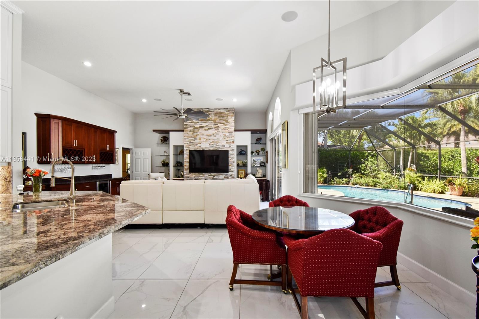 370 Mallard Road Weston, FL 33327 - Photo 13 of 43 Gallery Image 13