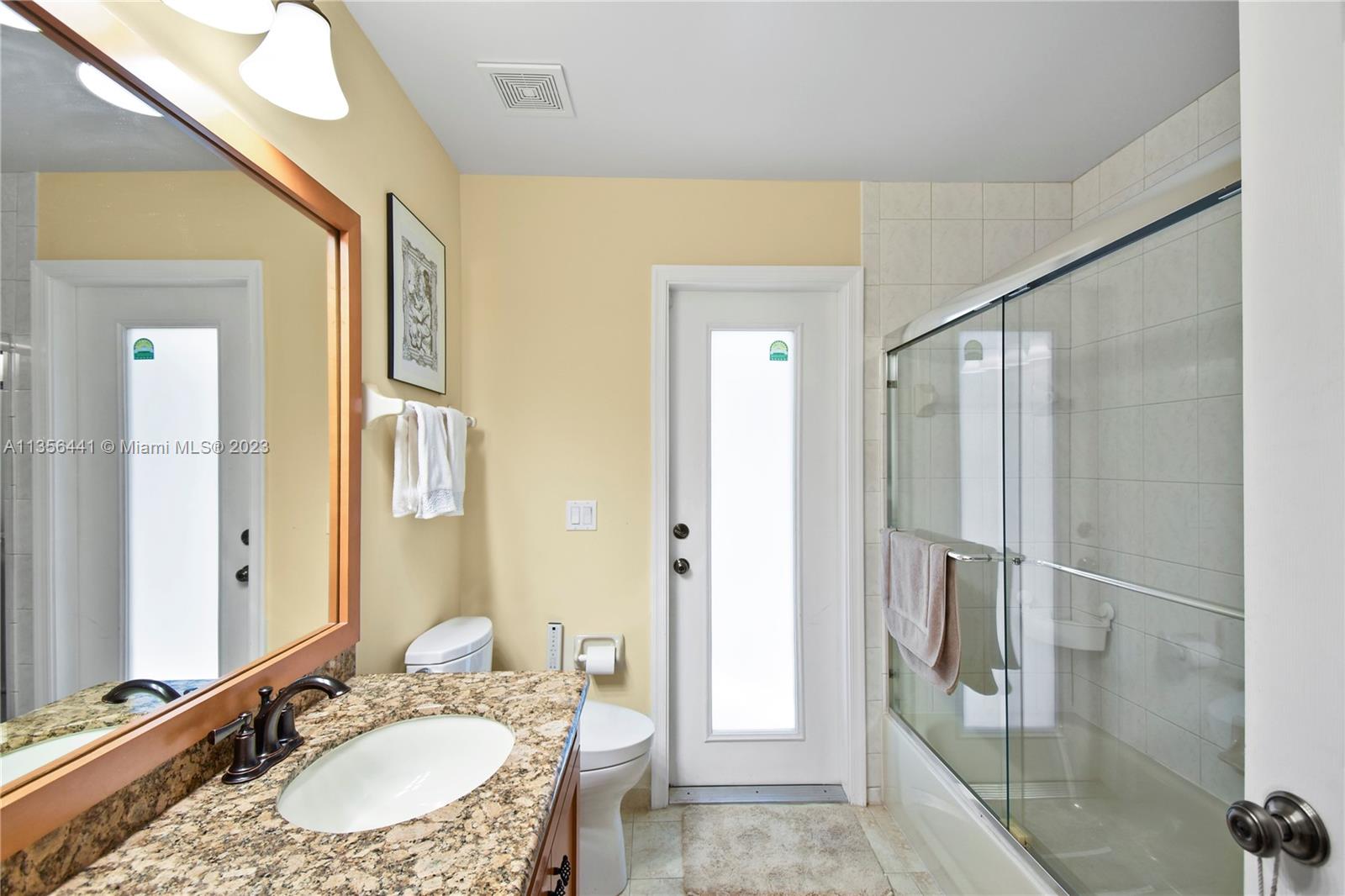 370 Mallard Road Weston, FL 33327 - Photo 27 of 43 Gallery Image 27