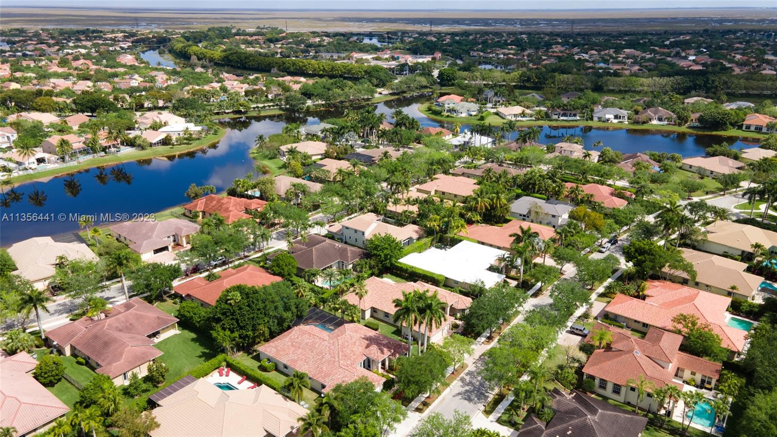 370 Mallard Road Weston, FL 33327 - Photo 40 of 43 Gallery Image 40