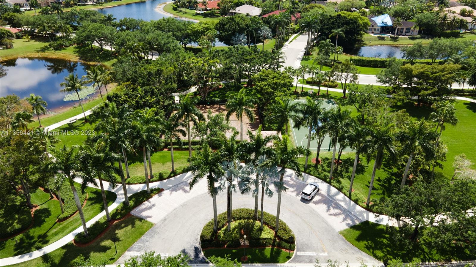 370 Mallard Road Weston, FL 33327 - Photo 41 of 43 Gallery Image 41