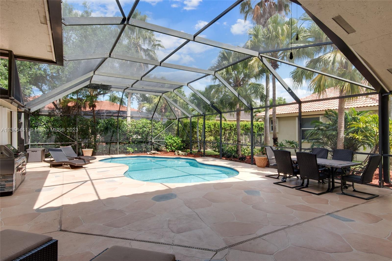 370 Mallard Road Weston, FL 33327 - Photo 5 of 43 Gallery Image 5