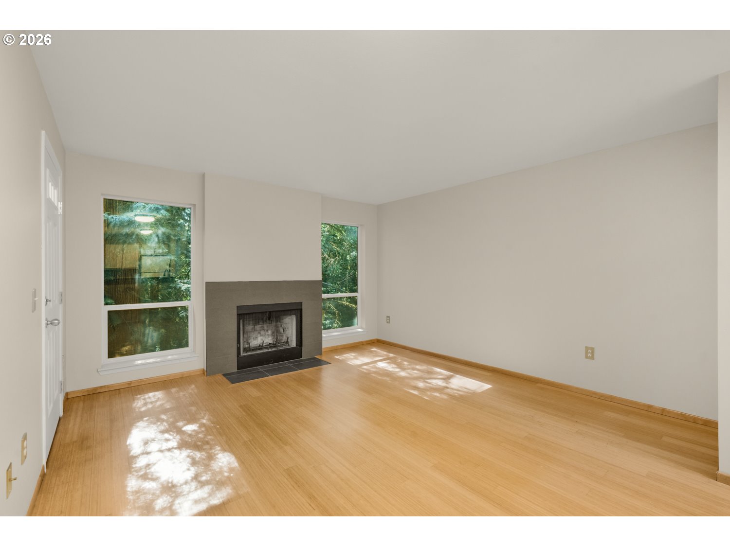 5156 Southwest Multnomah Boulevard, Unit G Portland, OR 97219 - Photo 3 of 30