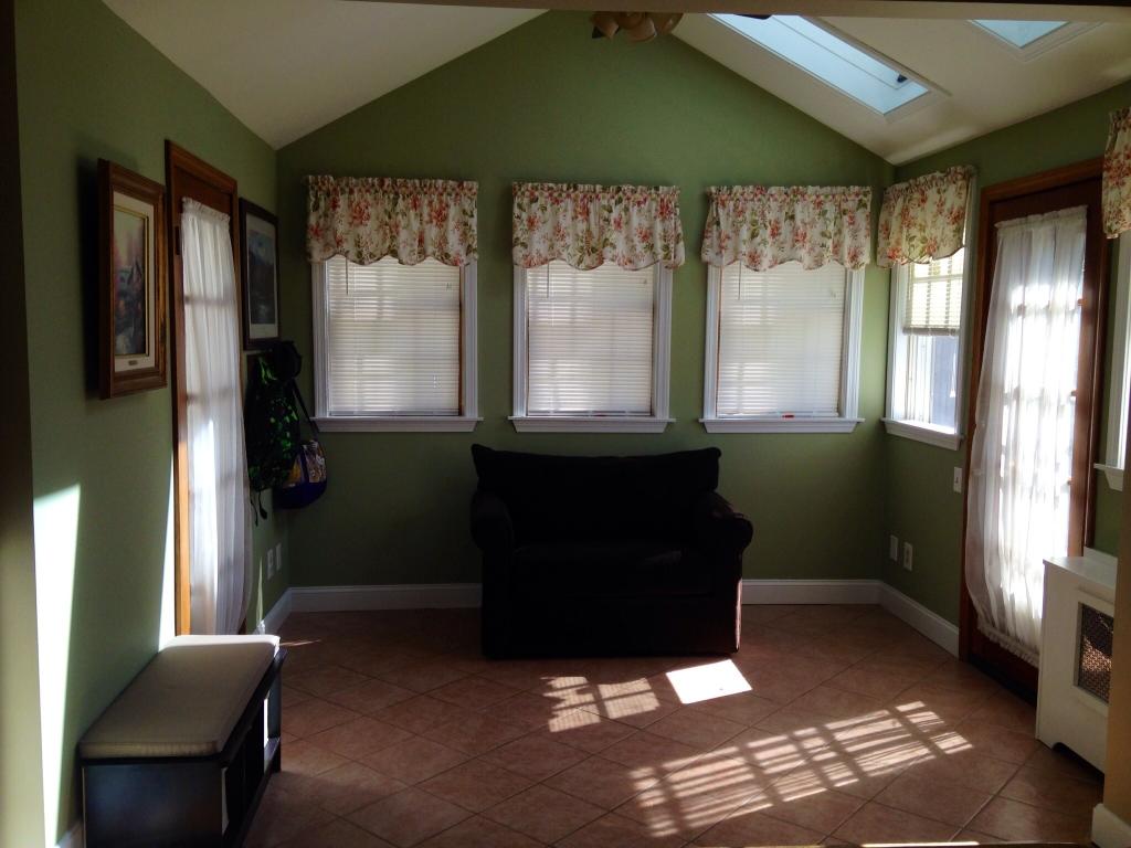 730 Howe Street Manchester, NH 03103 - Photo 6 of 13 Gallery Image 6