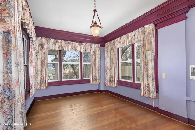 $585,000 | 1002 Highland Avenue, St. Maries, ID 83861