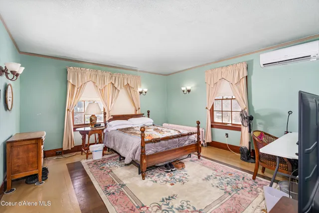 $585,000 | 1002 Highland Avenue, St. Maries, ID 83861