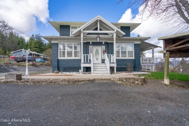 $585,000 | 1002 Highland Avenue, St. Maries, ID 83861